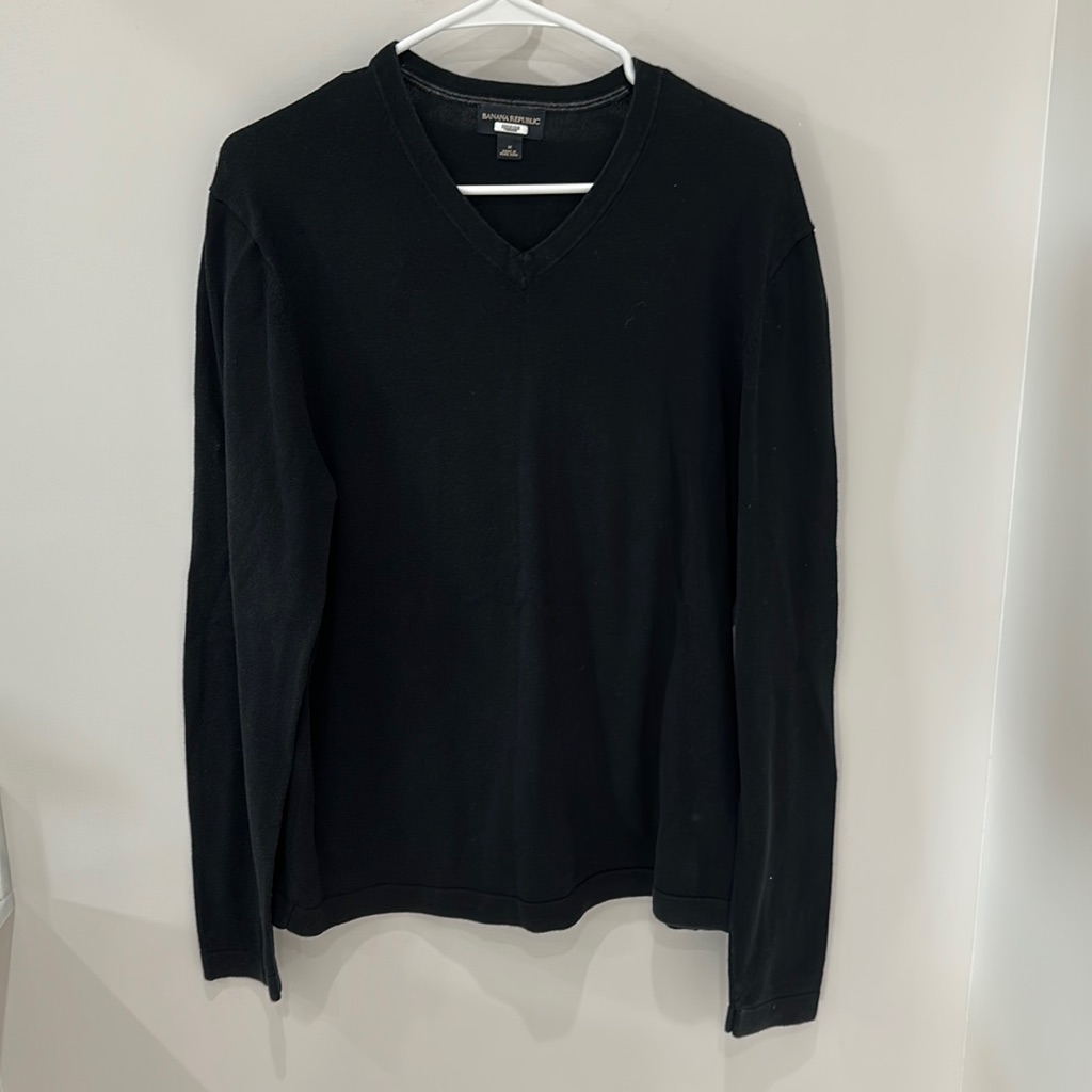 Banana Republic Black V-Neck Sweater